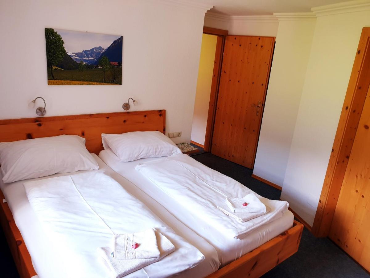 Landhotel Lacknerhof Mariapfarr Eksteriør bilde