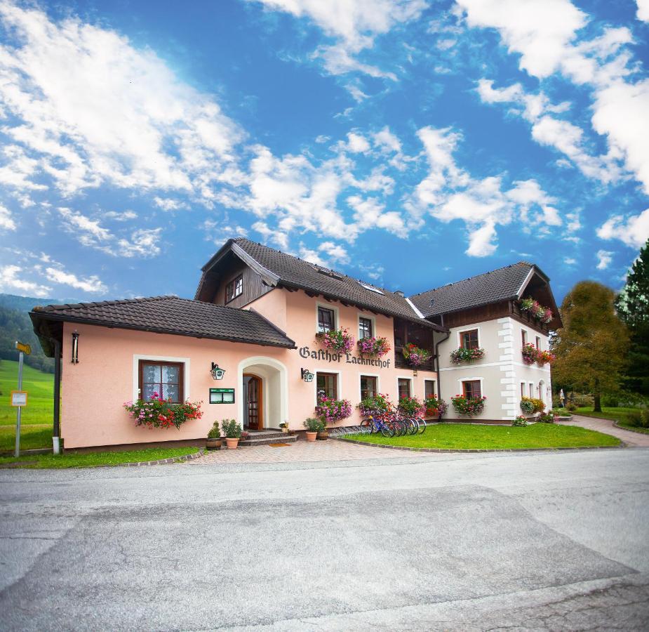 Landhotel Lacknerhof Mariapfarr Eksteriør bilde